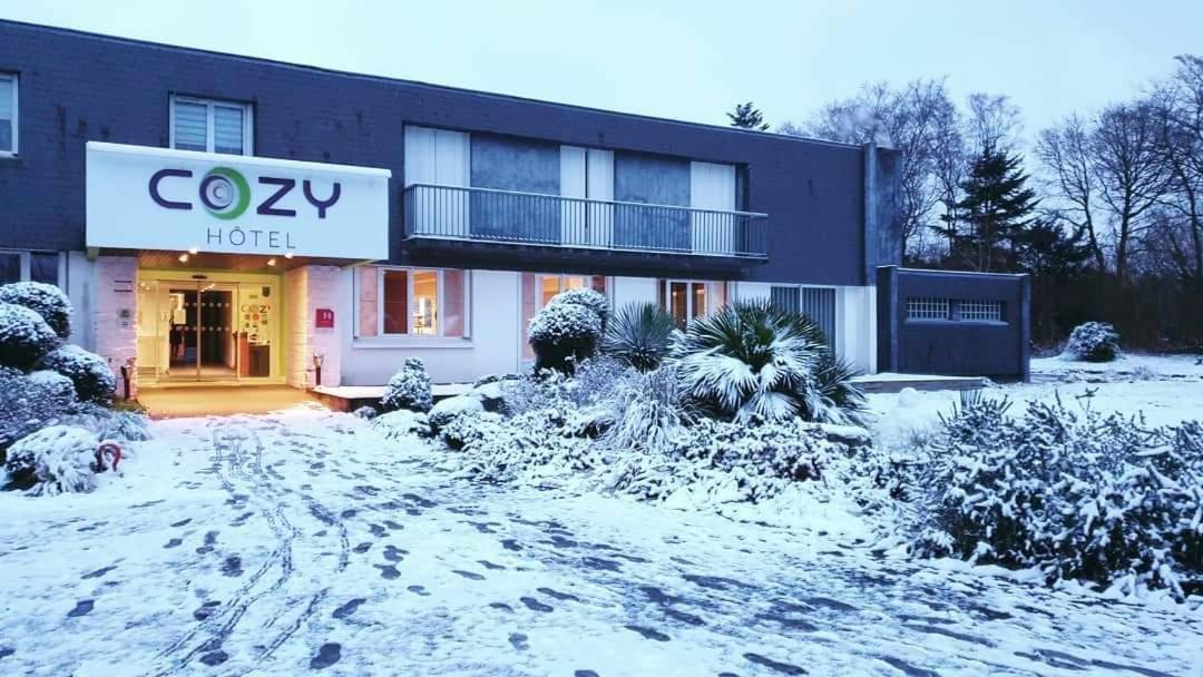 Cozy Hôtel Logis Morlaix Plouigneau Exterior foto