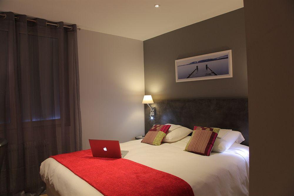 Cozy Hôtel Logis Morlaix Plouigneau Exterior foto